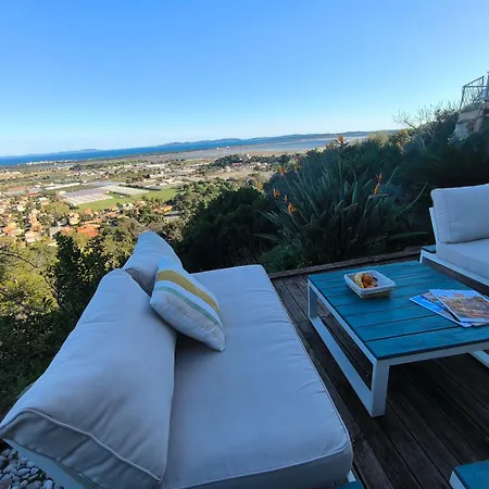 T2 Vue Parking Gratuit Hyères