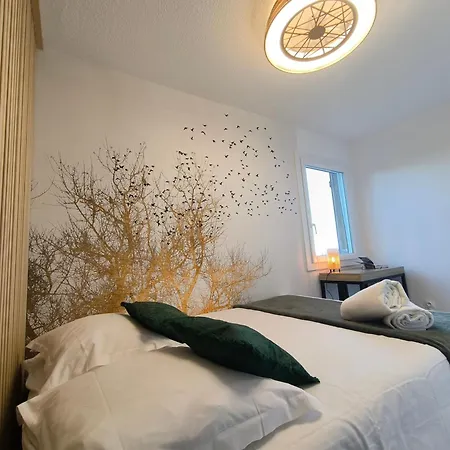 T2 Vue Parking Gratuit Hyères